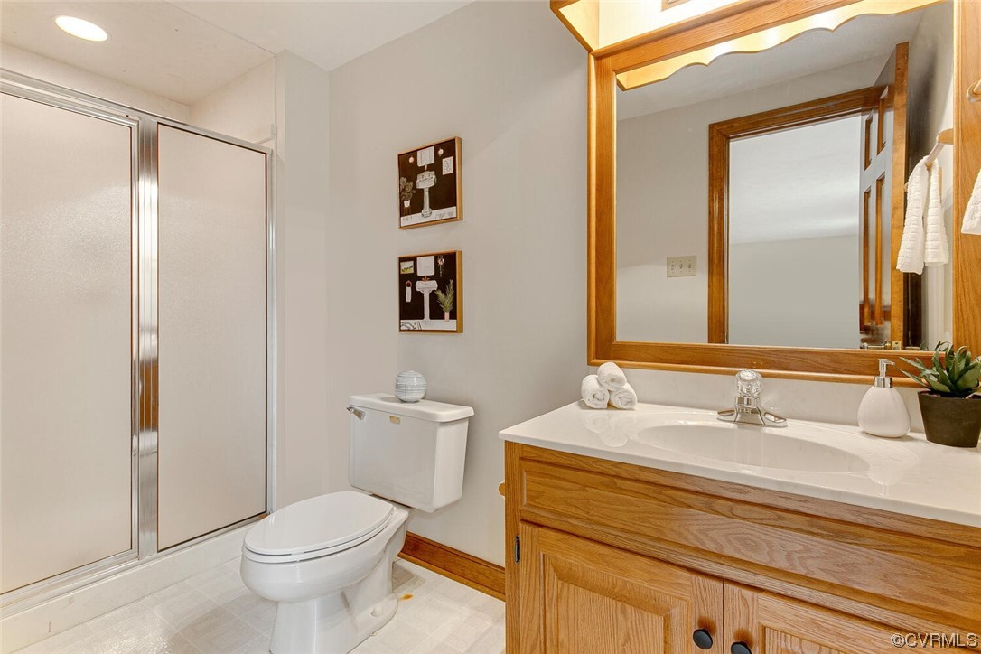 312 Hixson Dr