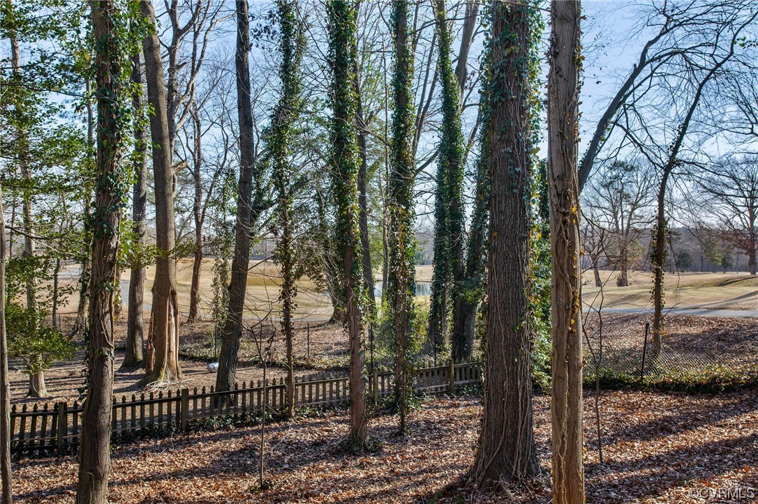 704 Claypool Ter