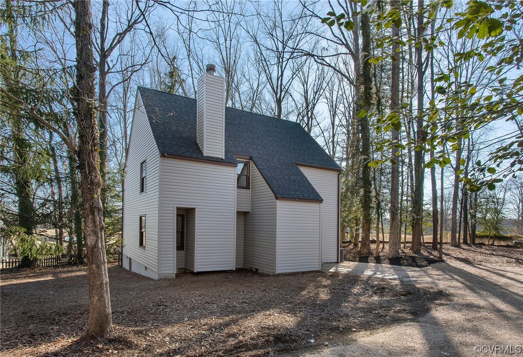704 Claypool Ter