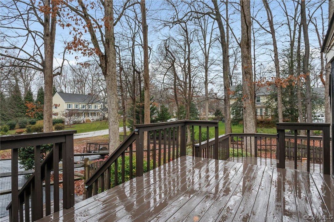100 Hempstead Way