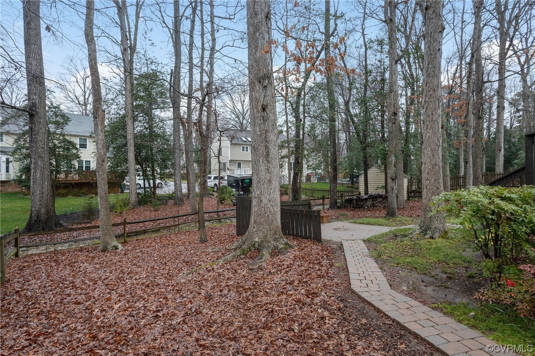 100 Hempstead Way