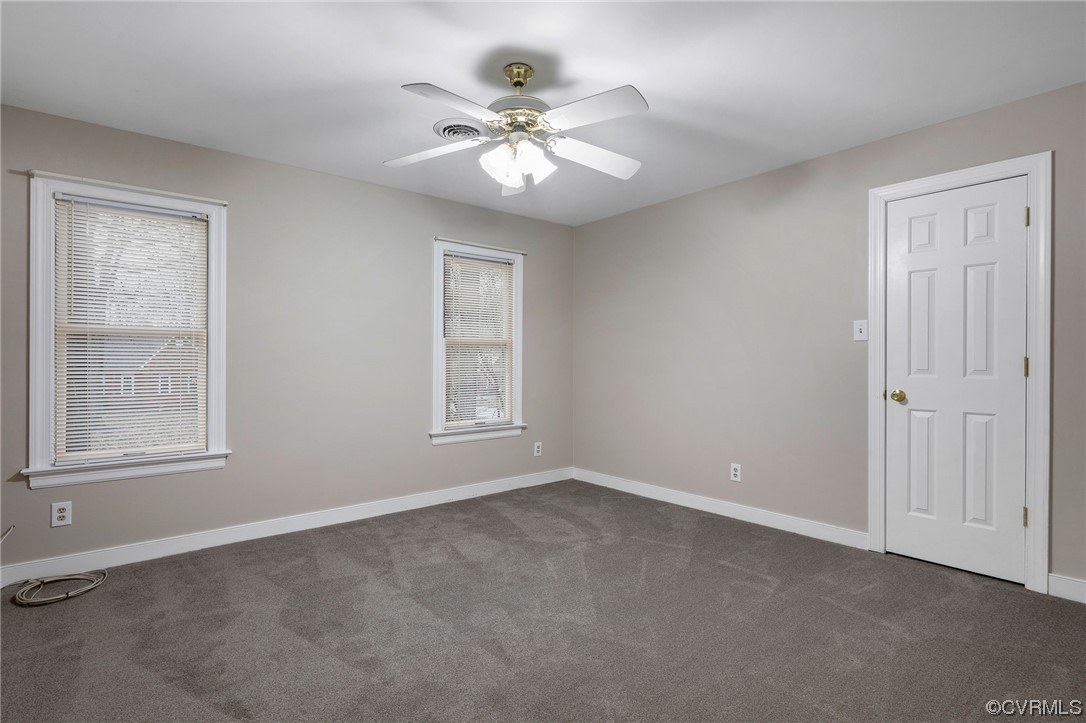 100 Hempstead Way