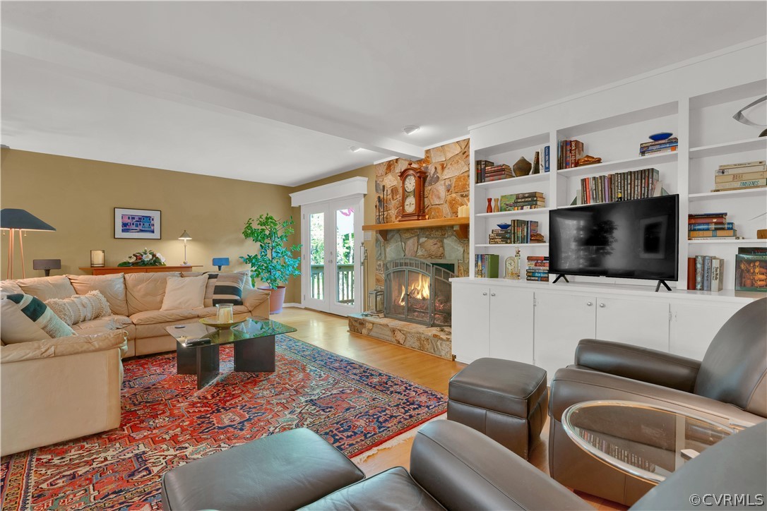 100 Durrington Ct