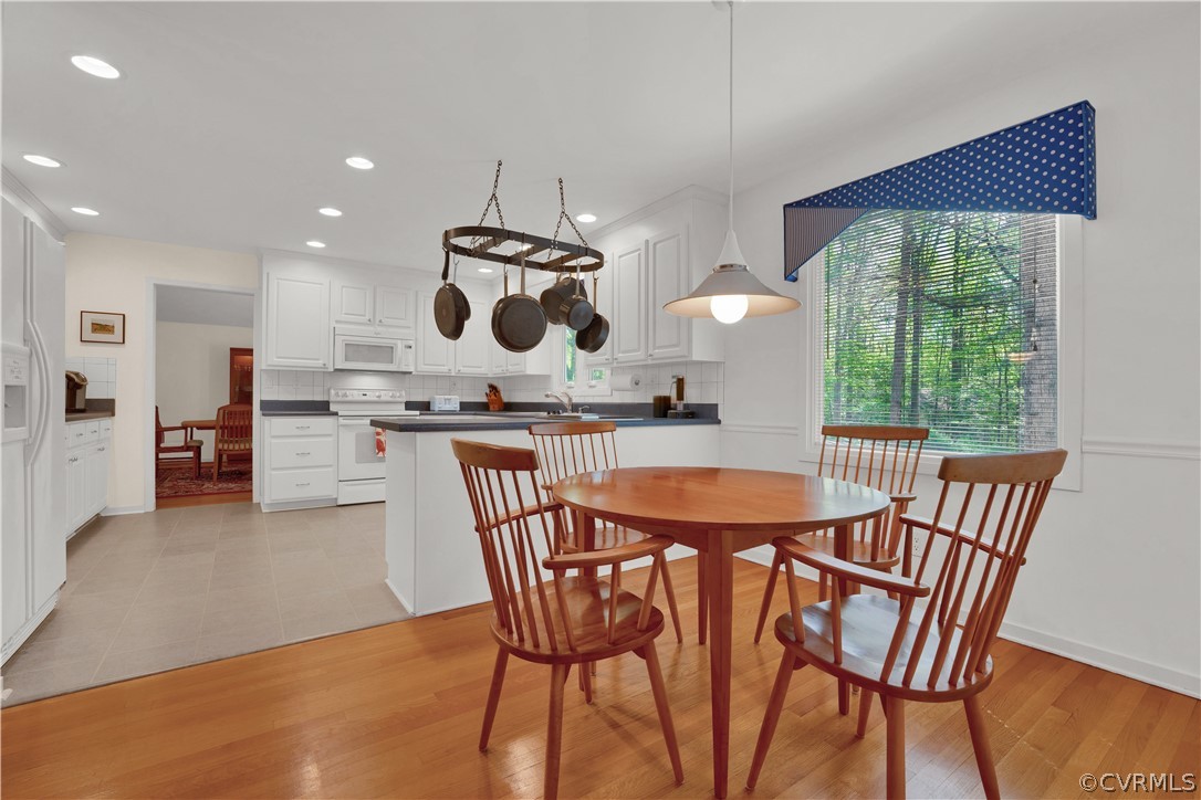 100 Durrington Ct