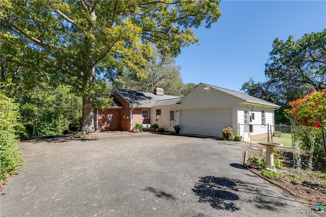 8431 Chelmford Rd