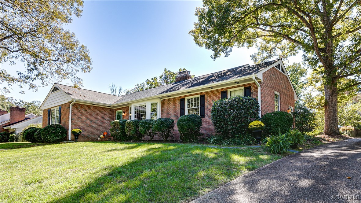 8431 Chelmford Rd