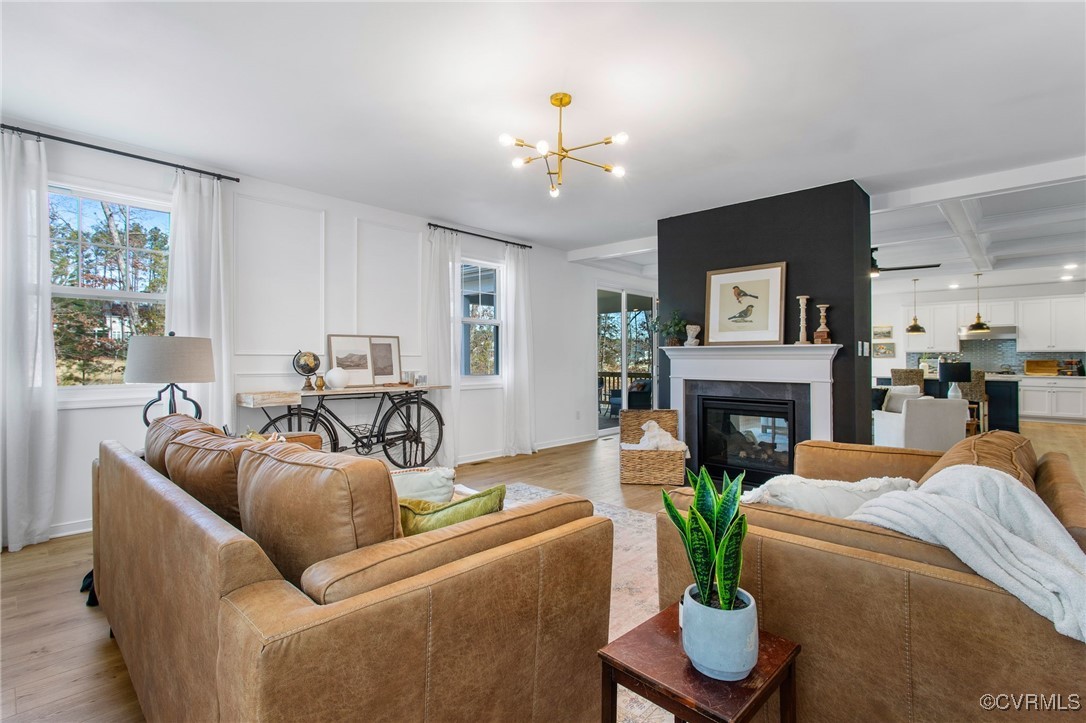 18030 Cove Creek Dr