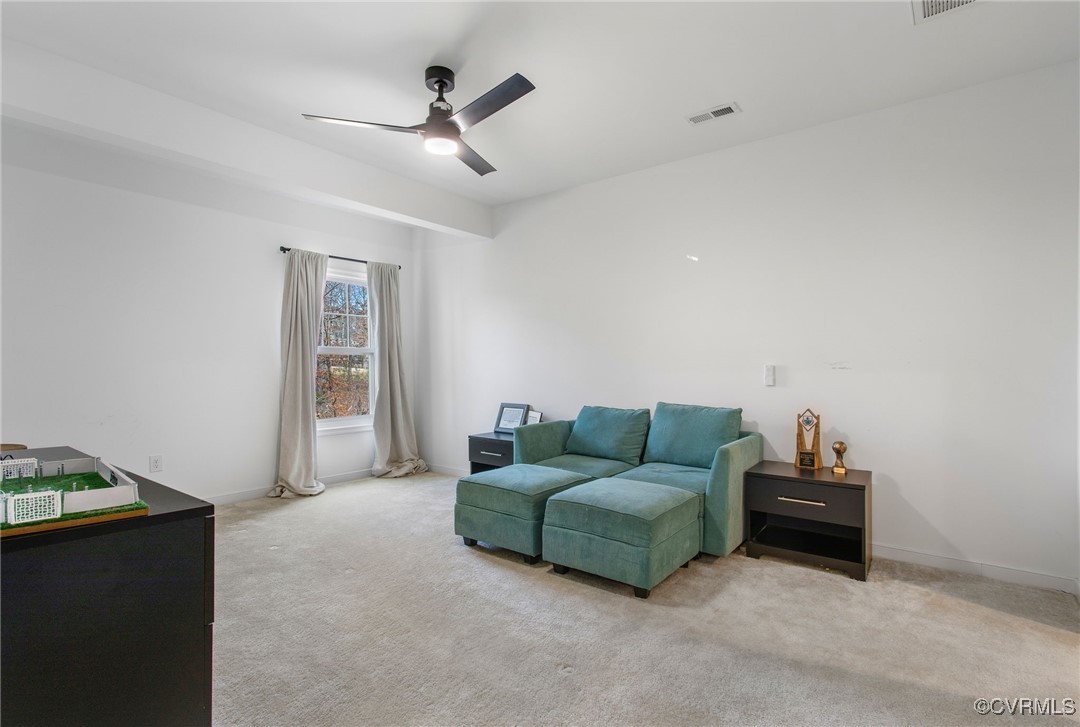 18030 Cove Creek Dr