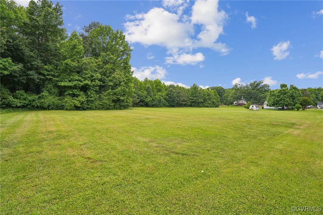 285 Hanover Rd