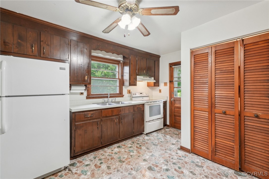 285 Hanover Rd