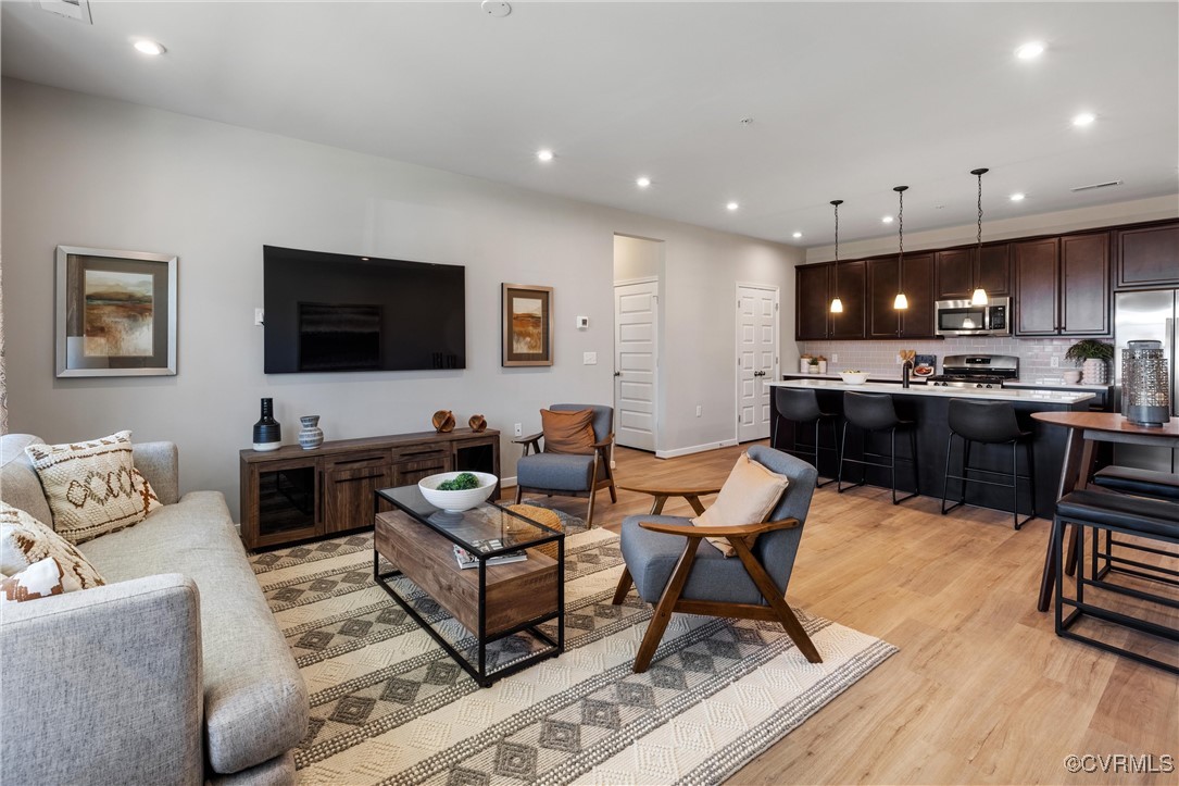 12220 Marsett Ct Unit#103