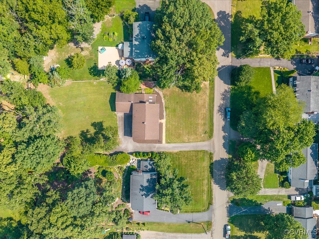 2340 Scarsborough Dr