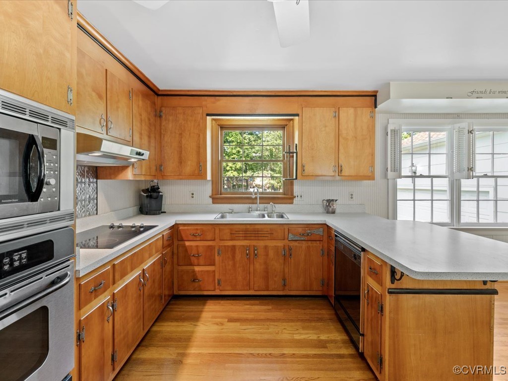 2340 Scarsborough Dr