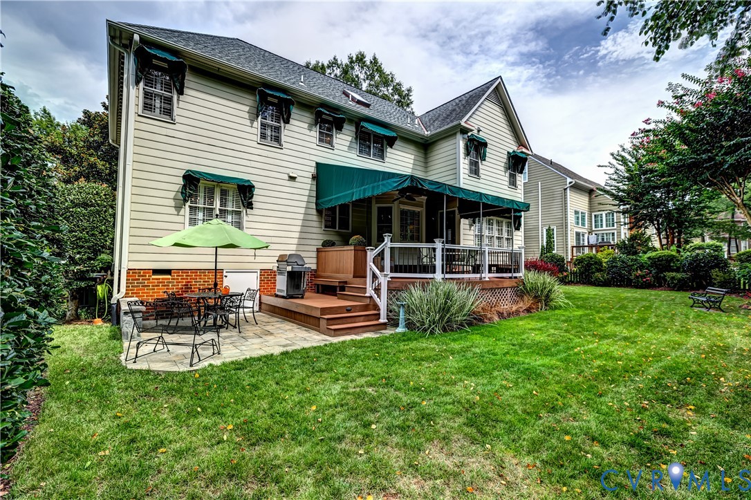 11305 Markham Ct