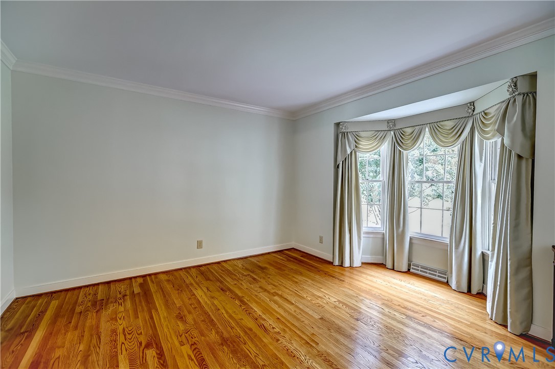 11305 Markham Ct