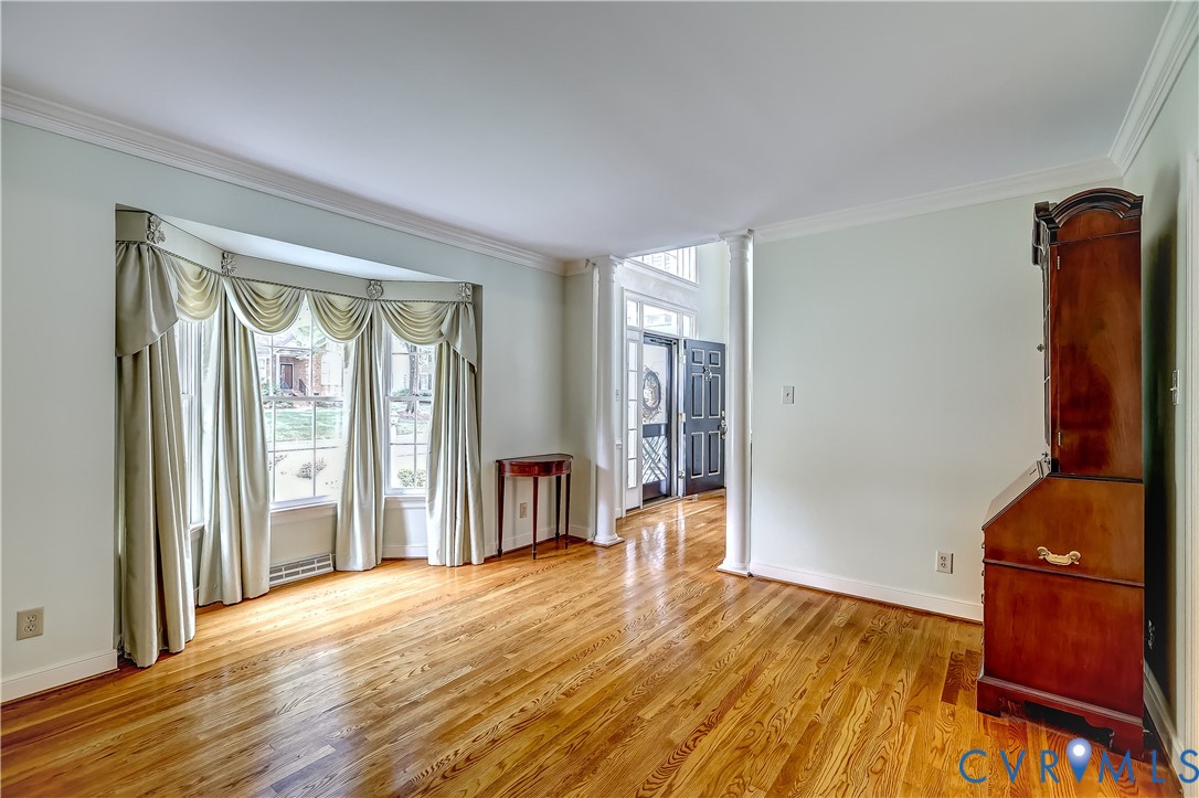 11305 Markham Ct