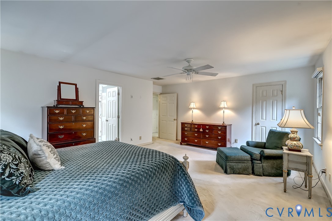 11305 Markham Ct