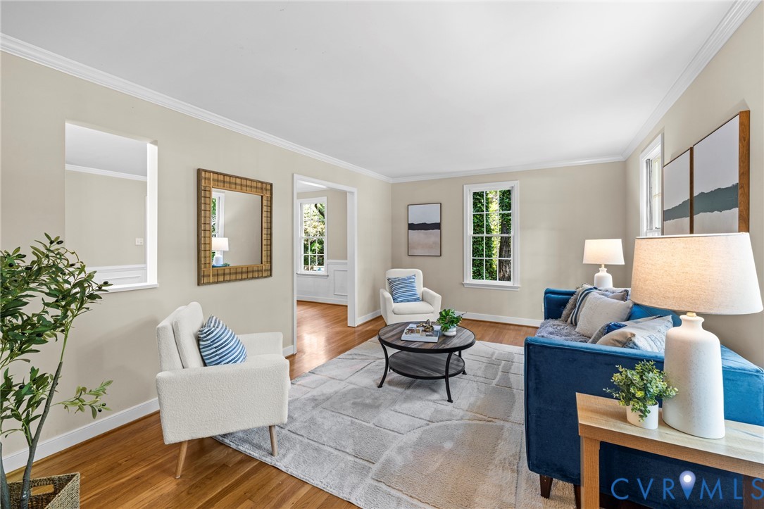 1700 Winding Way