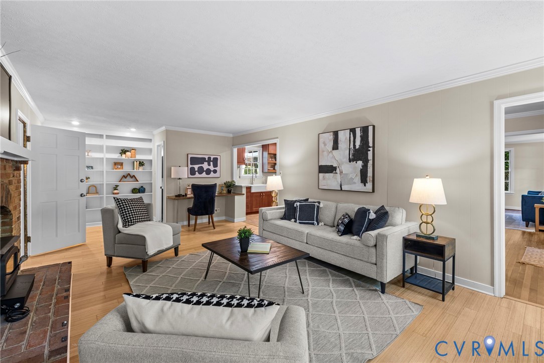 1700 Winding Way