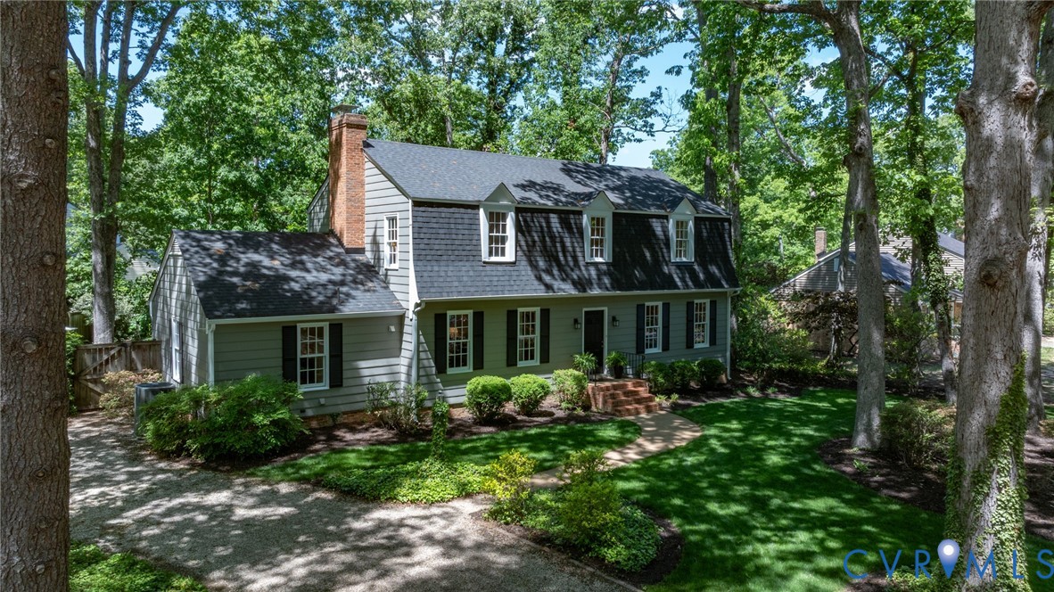 1700 Winding Way