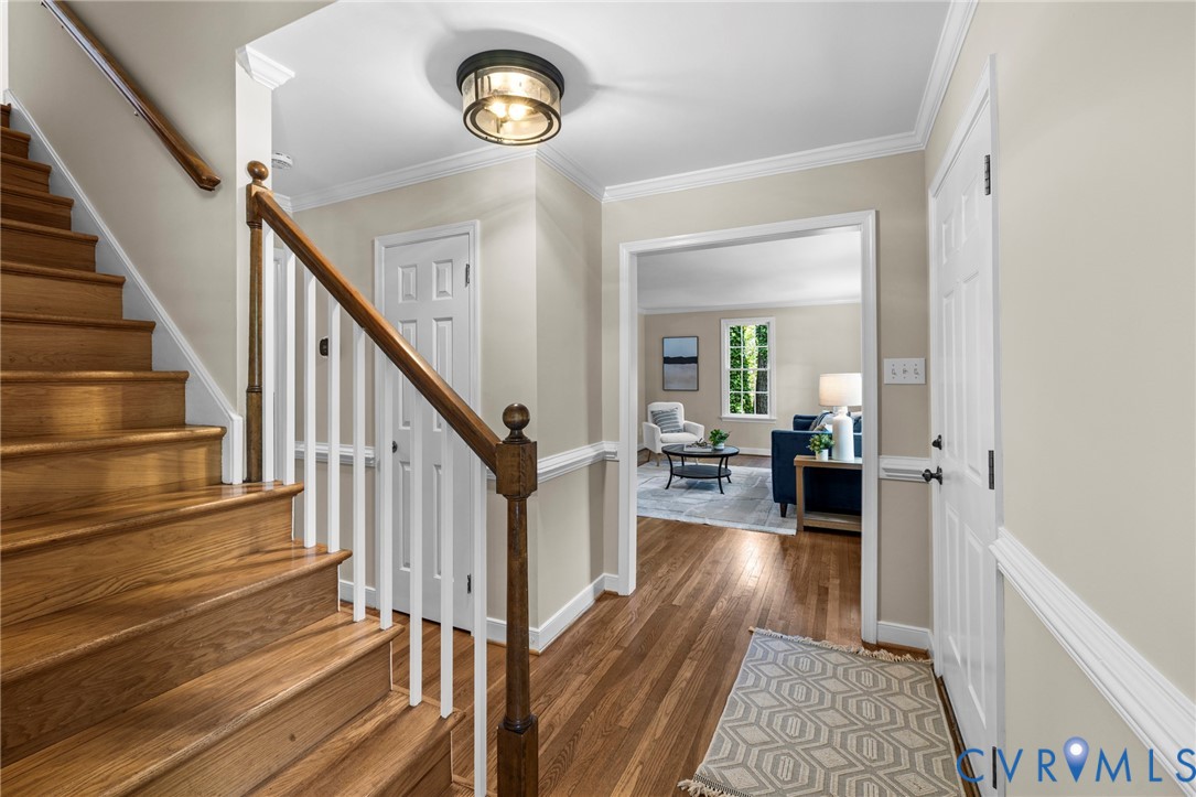 1700 Winding Way