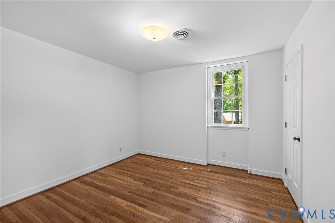 1700 Winding Way