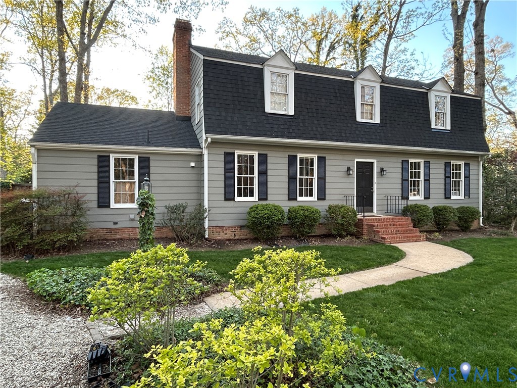 1700 Winding Way