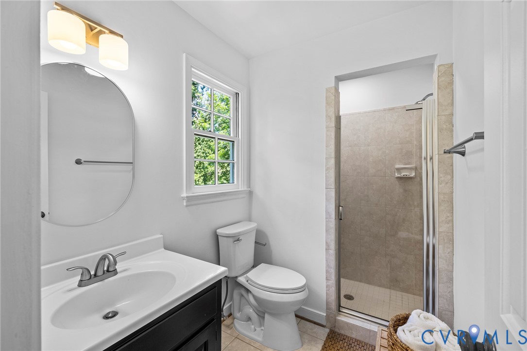 1700 Winding Way