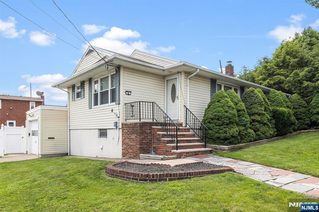 6 Gail Place