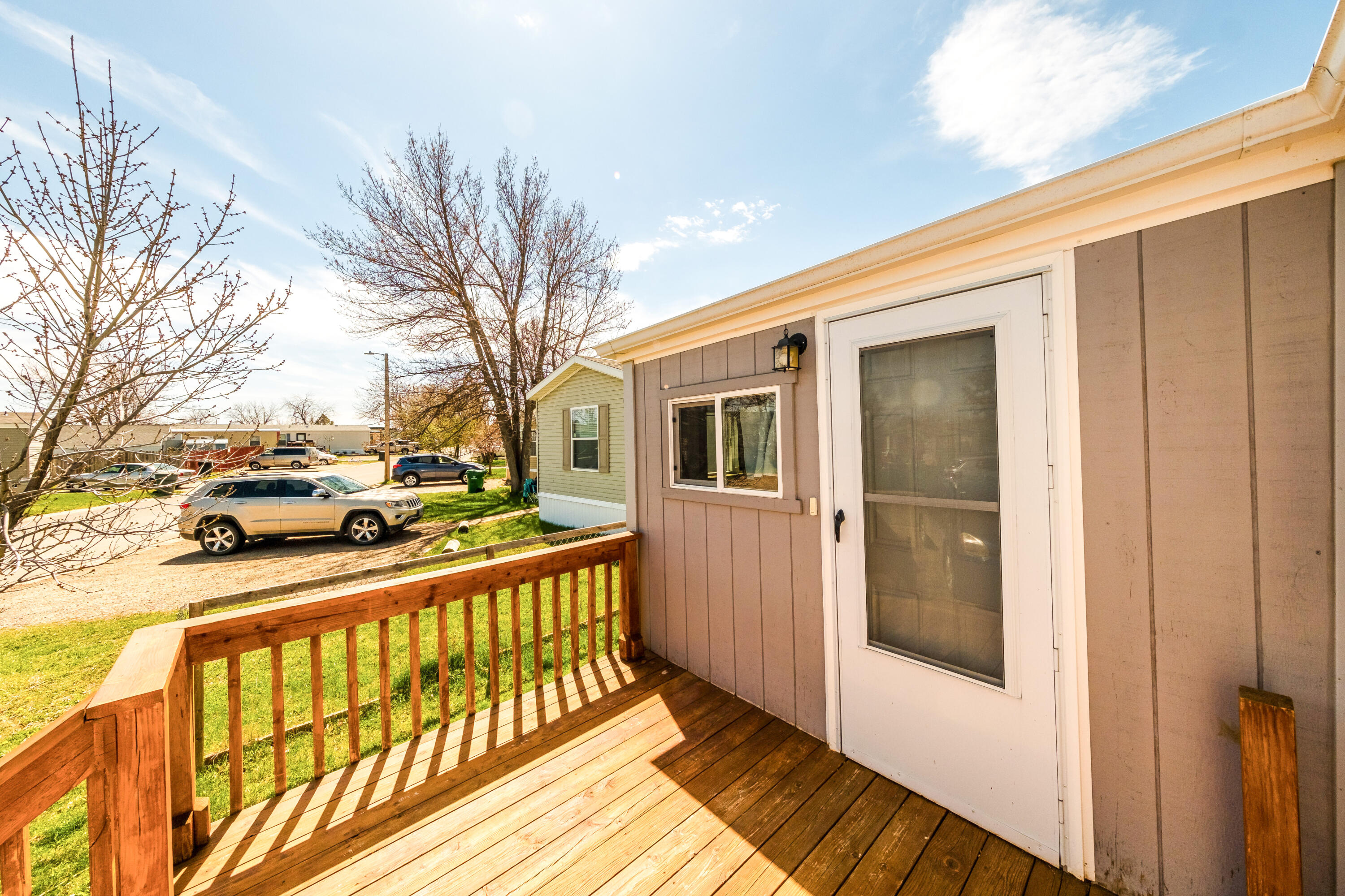 1511 Mydland Road, 185
