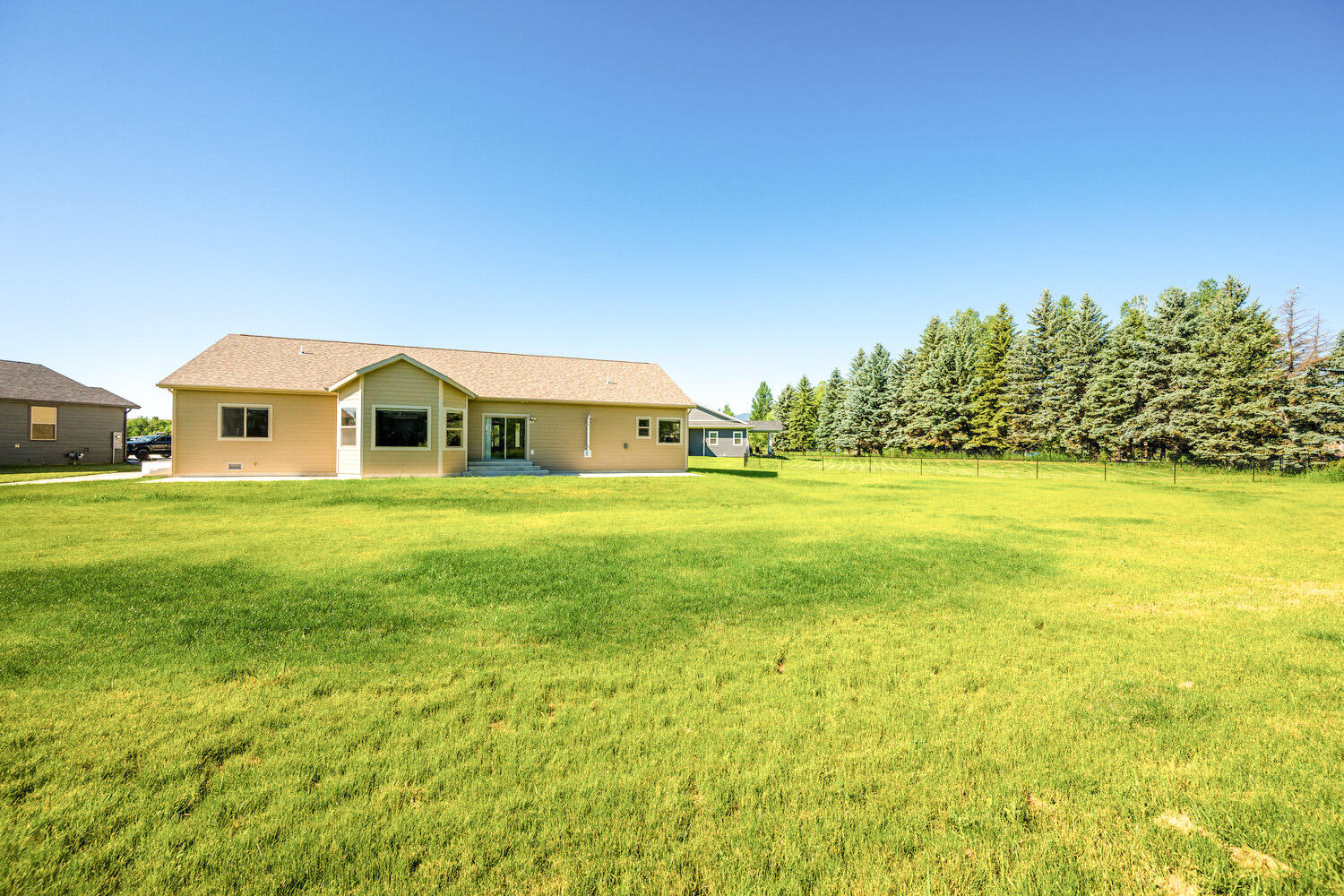 571 Riverstone Drive