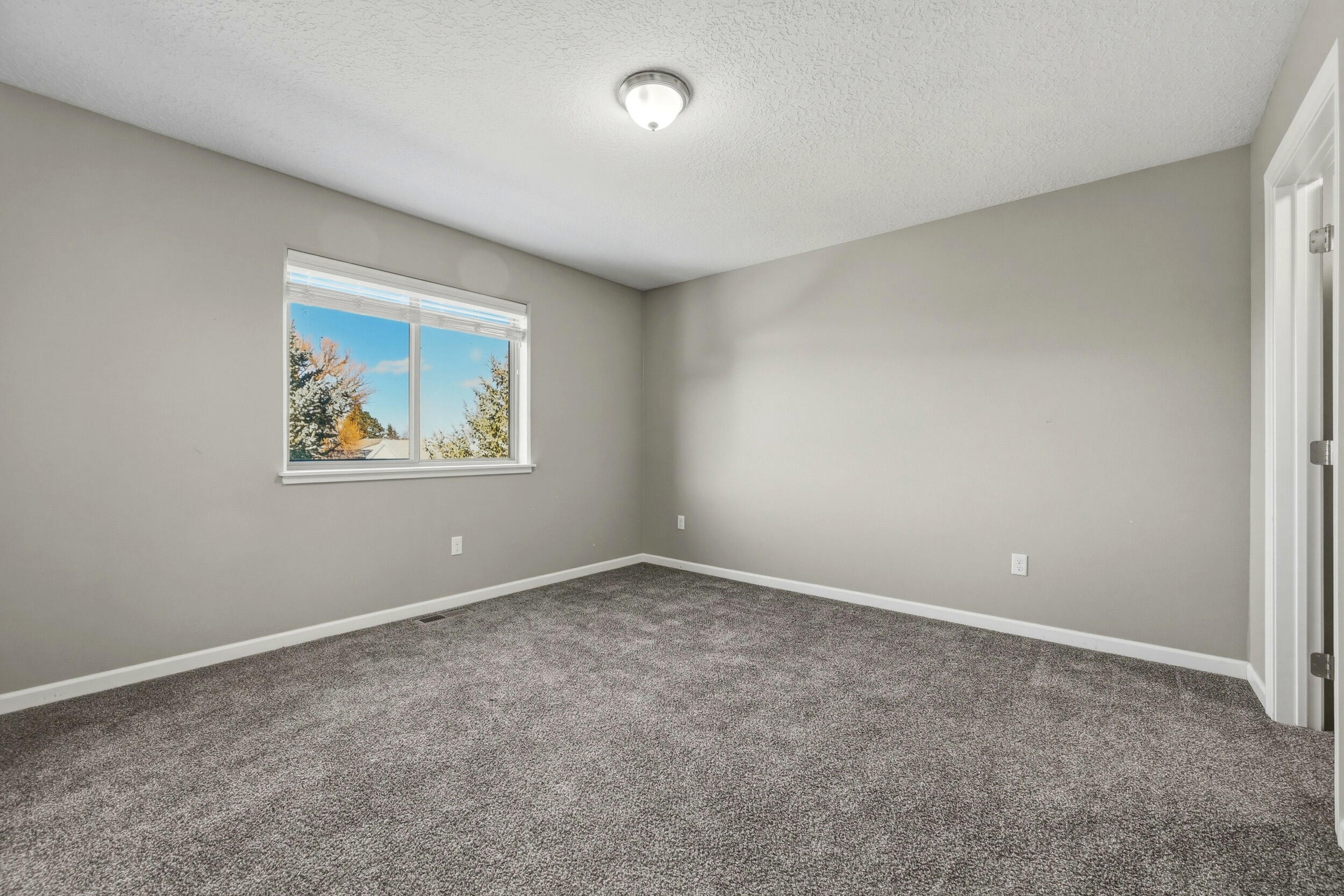 575 Creek Drive