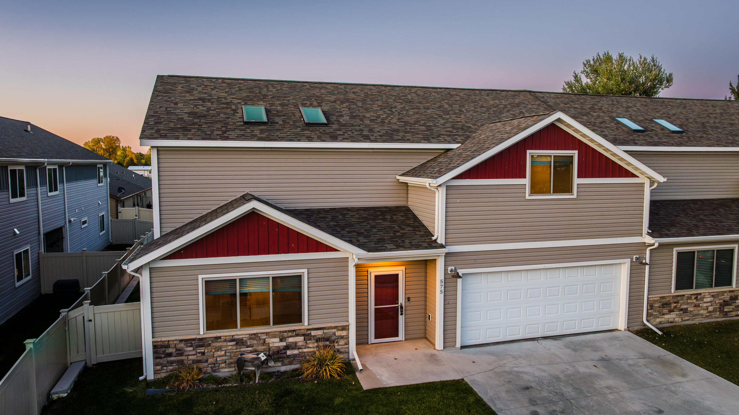 575 Creek Drive