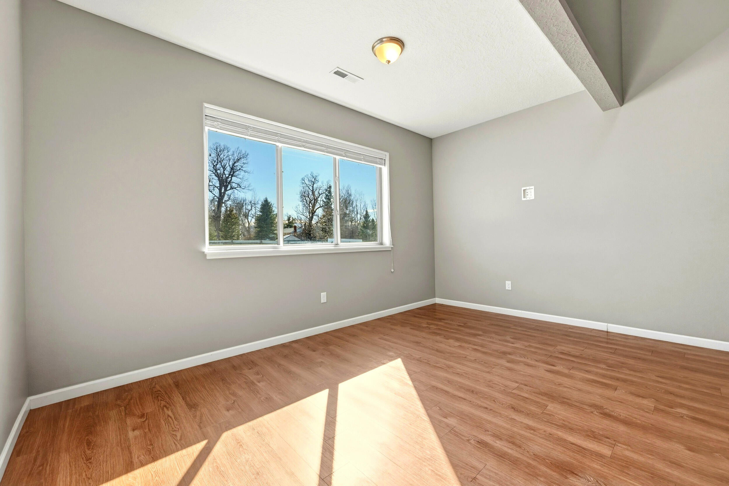575 Creek Drive
