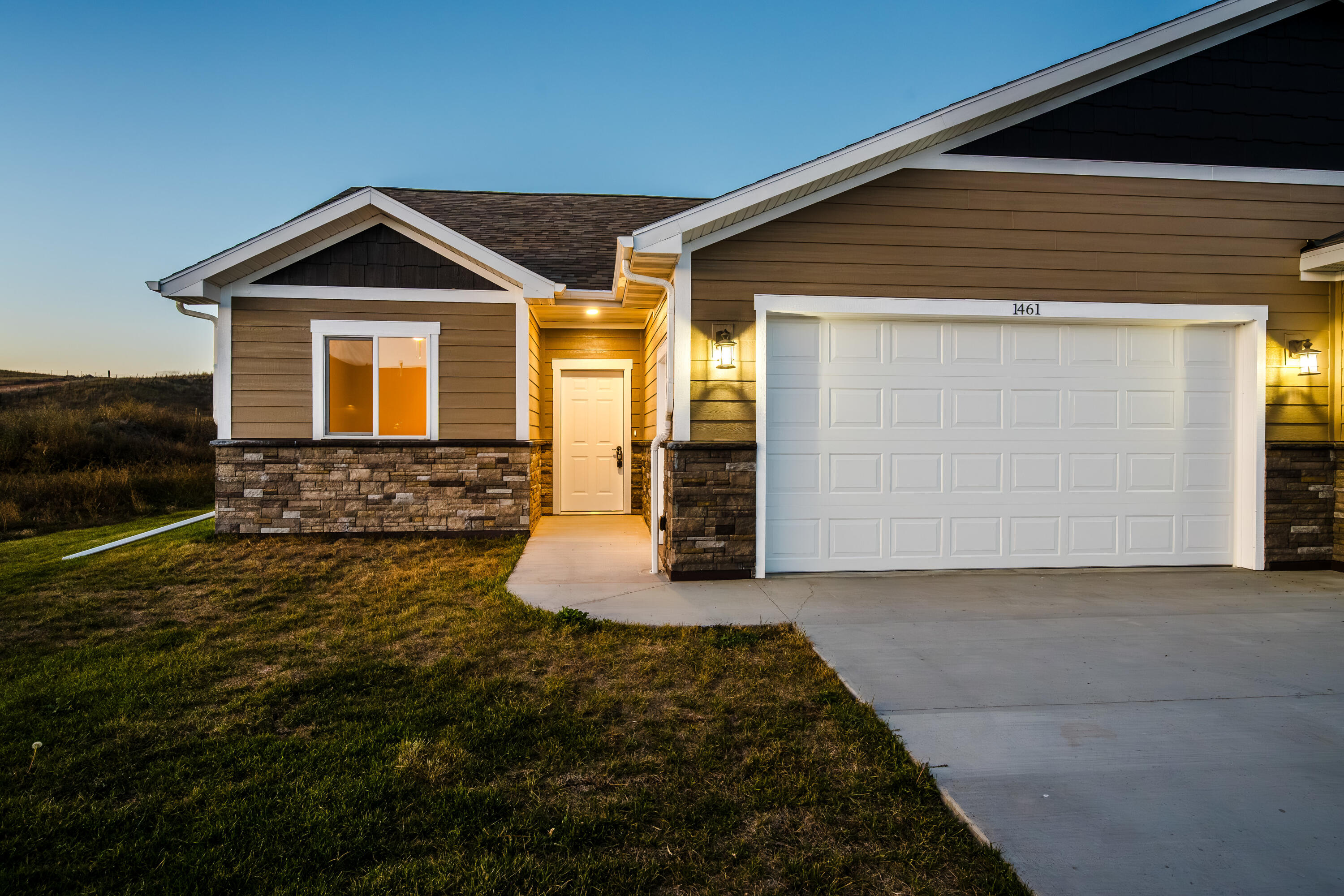 1461 Stoneridge Drive