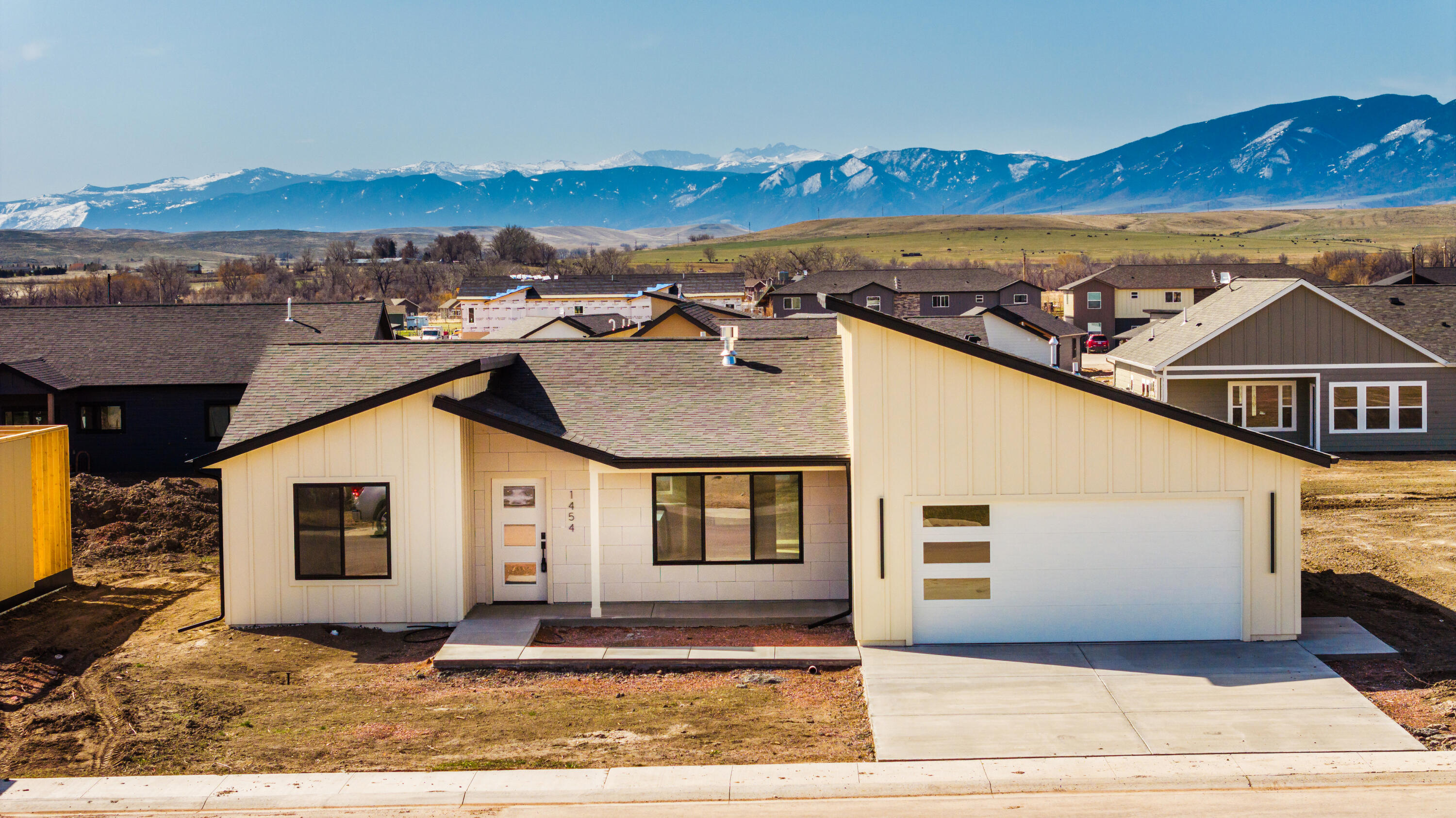 1454 Stoneridge Drive