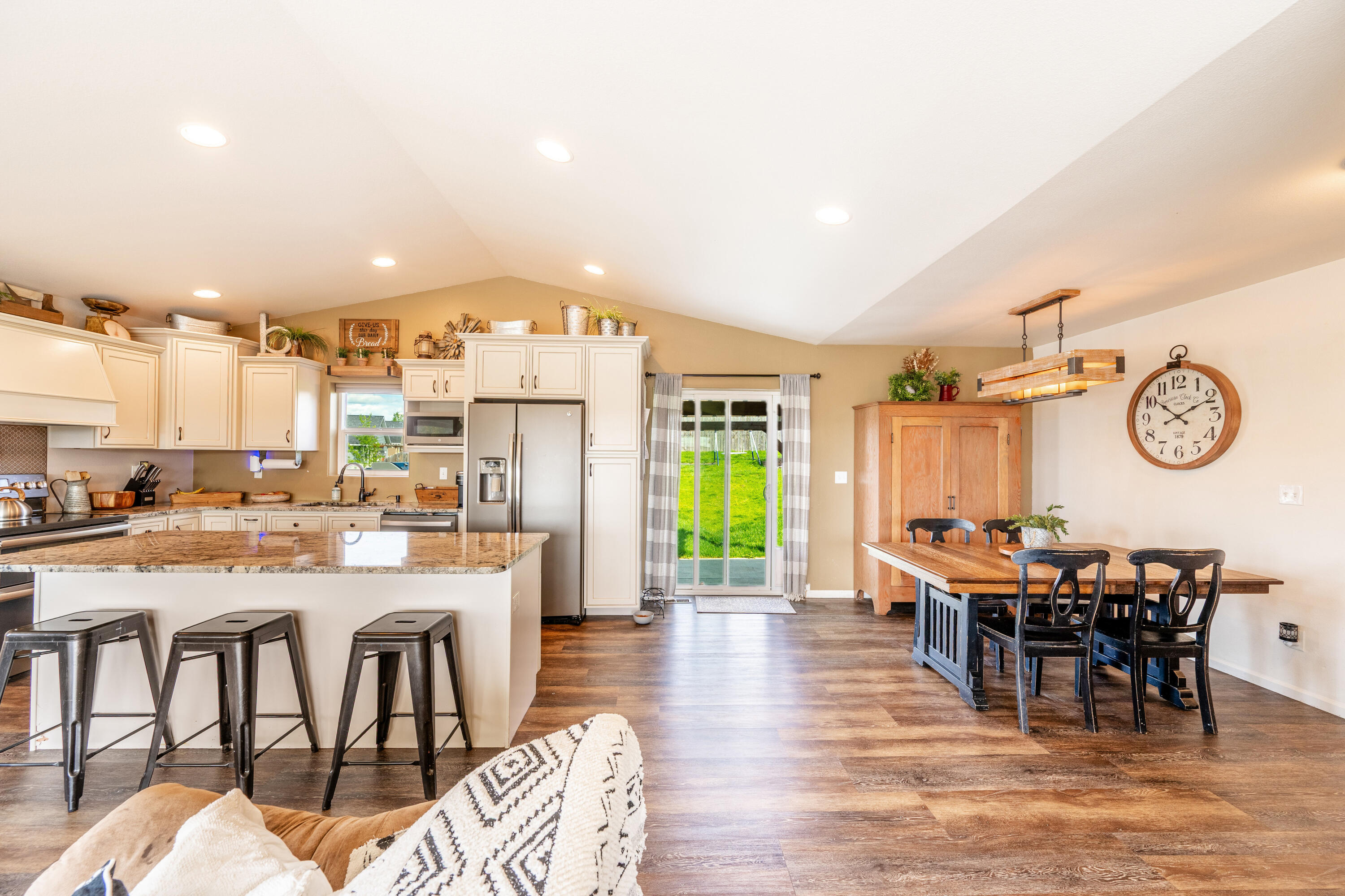 1170 Fleming Boulevard