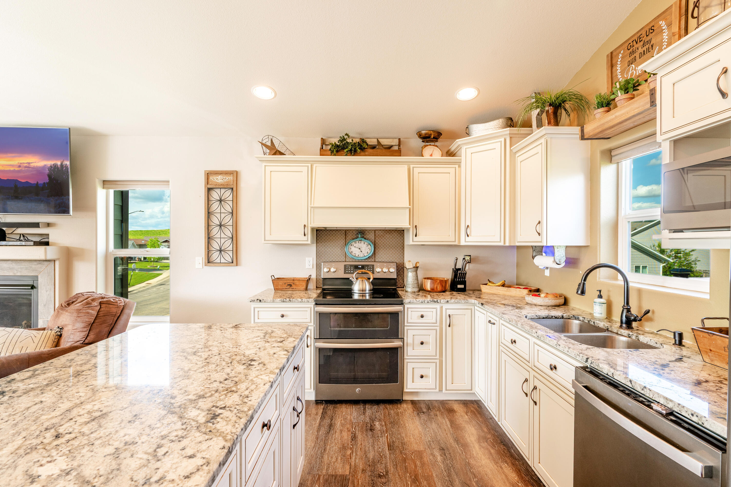 1170 Fleming Boulevard