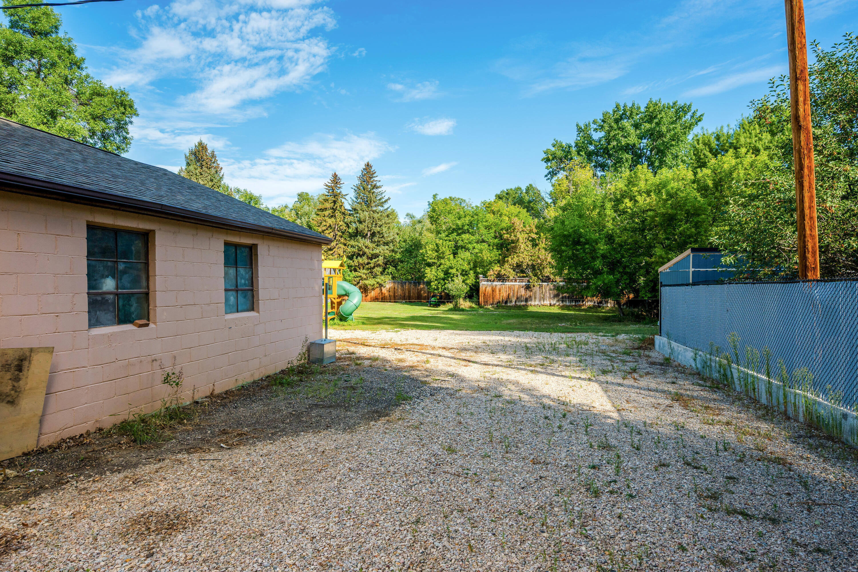 955 Leopard Street