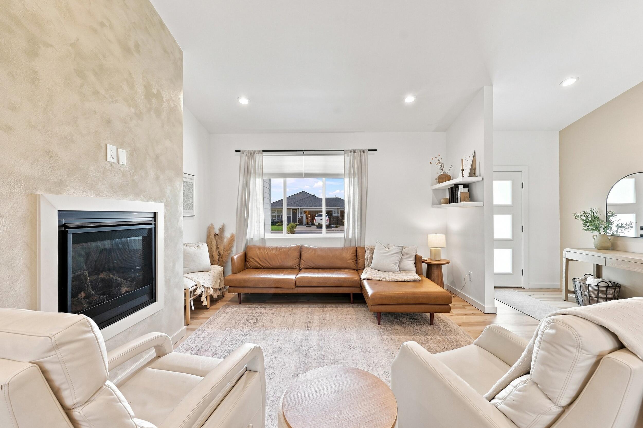 1429 Silverton Drive