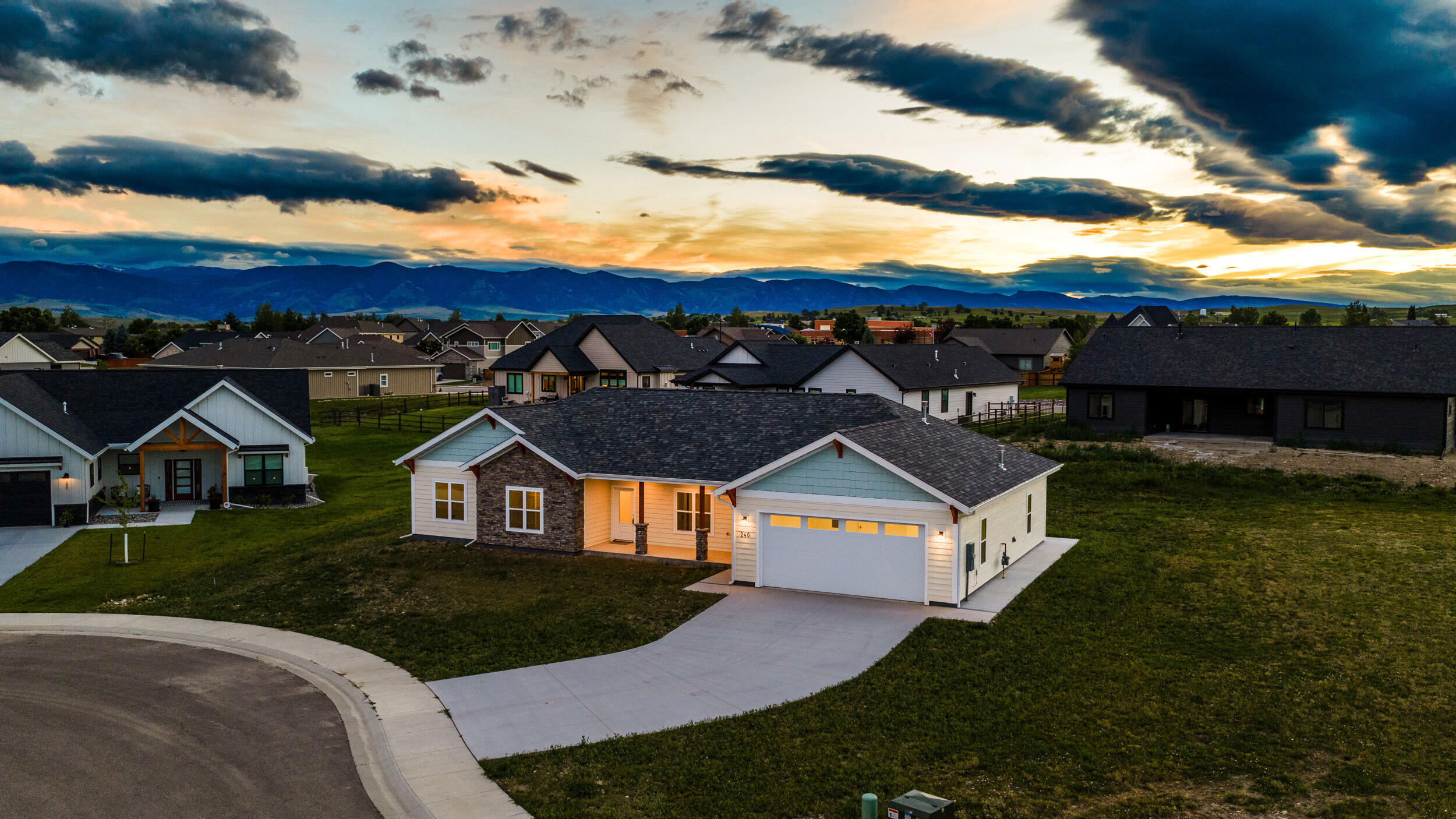 240 Sunrise Court