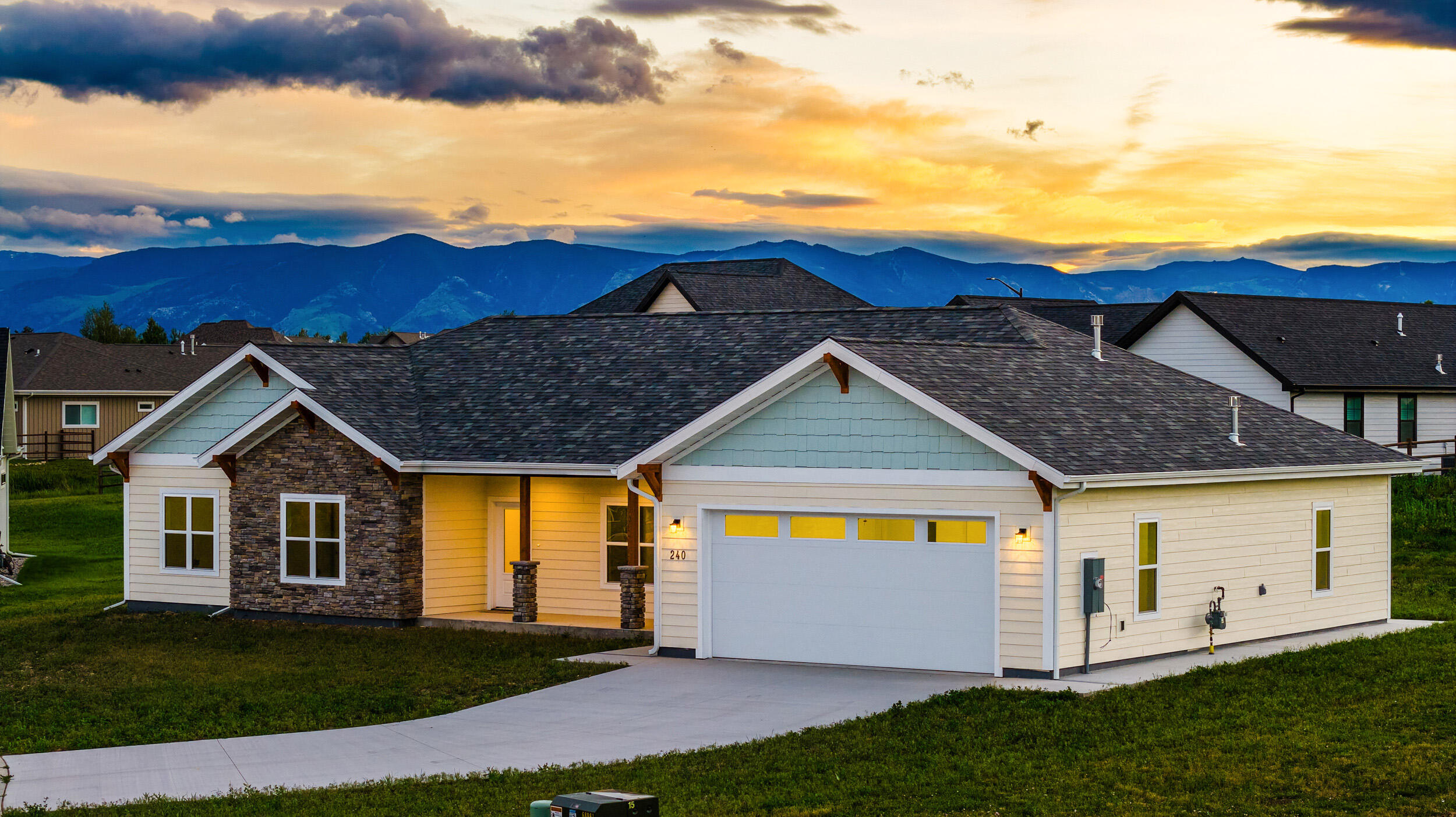 240 Sunrise Court