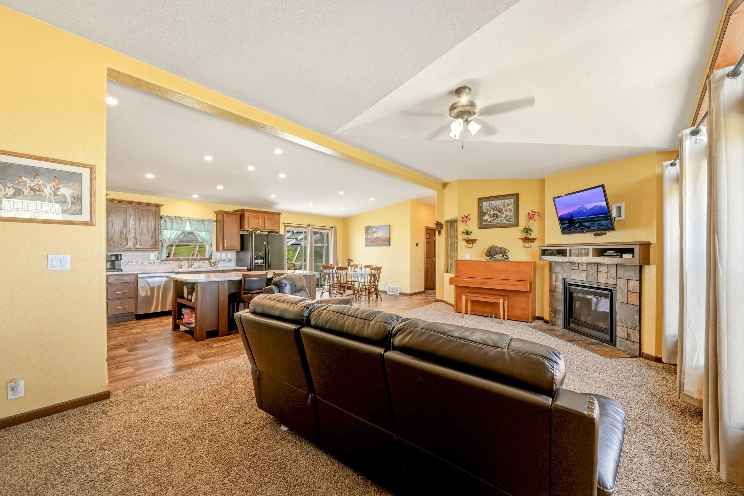 490 Cat Creek Road