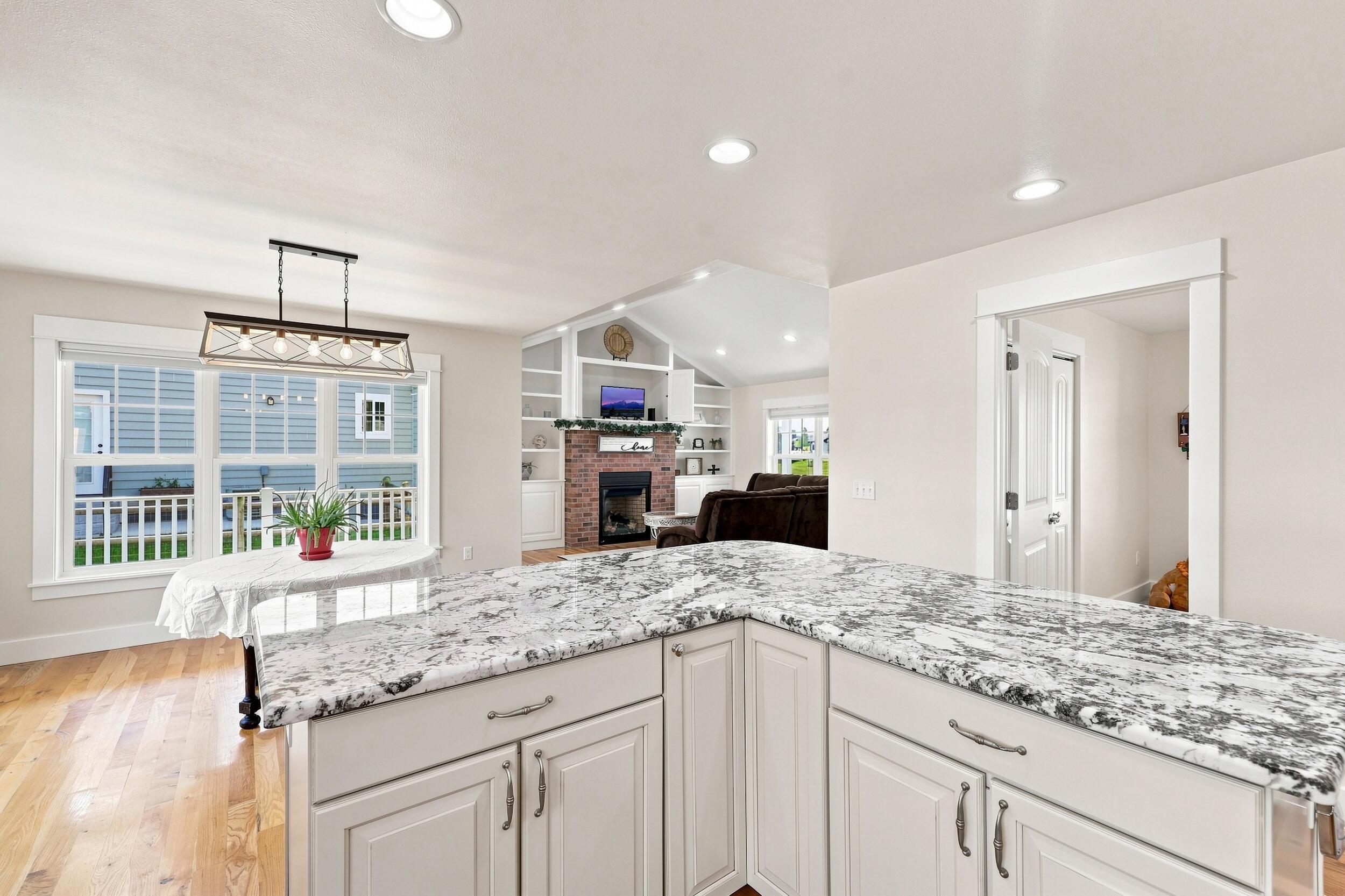 2212 Bruce Mountain Drive