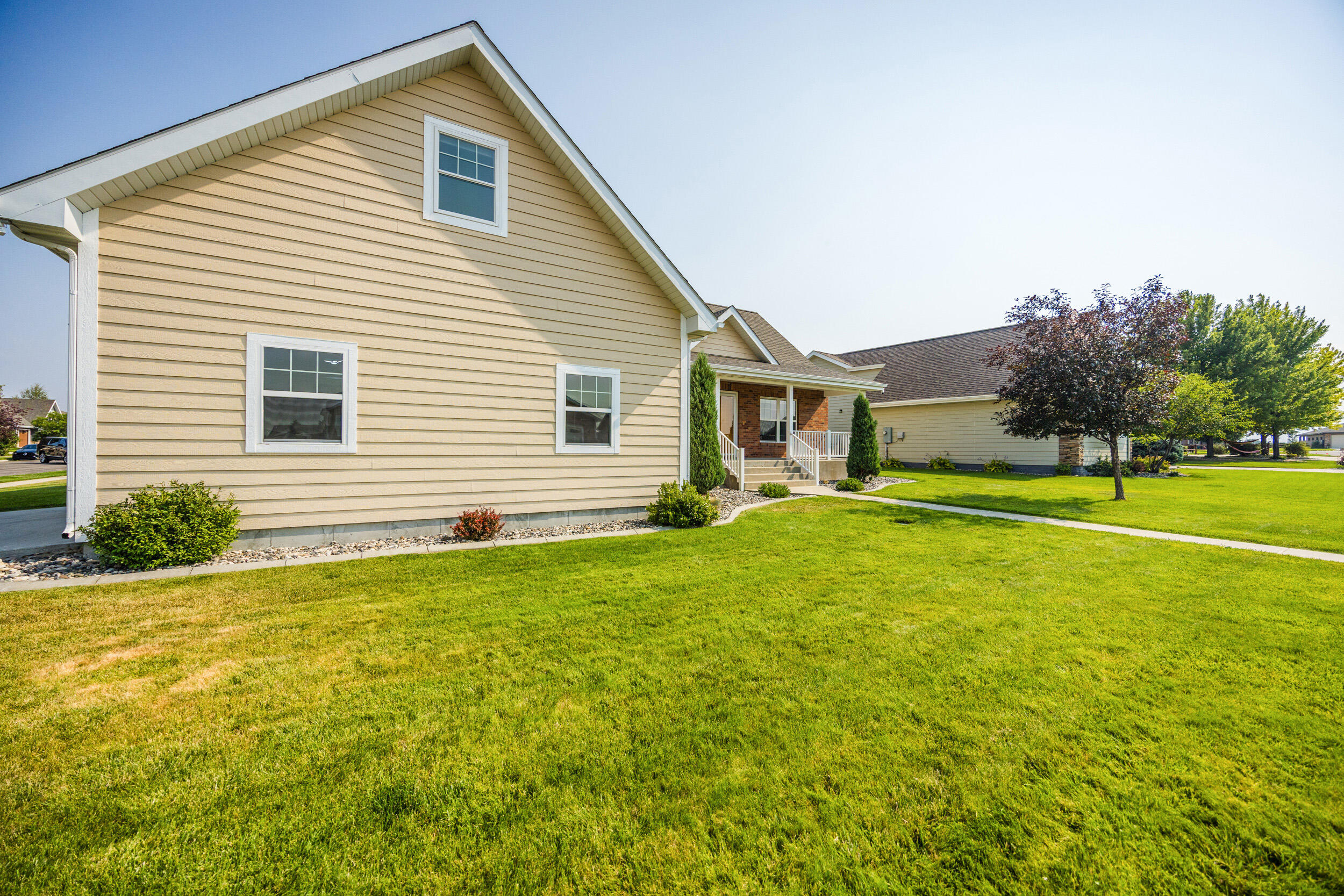 2212 Bruce Mountain Drive