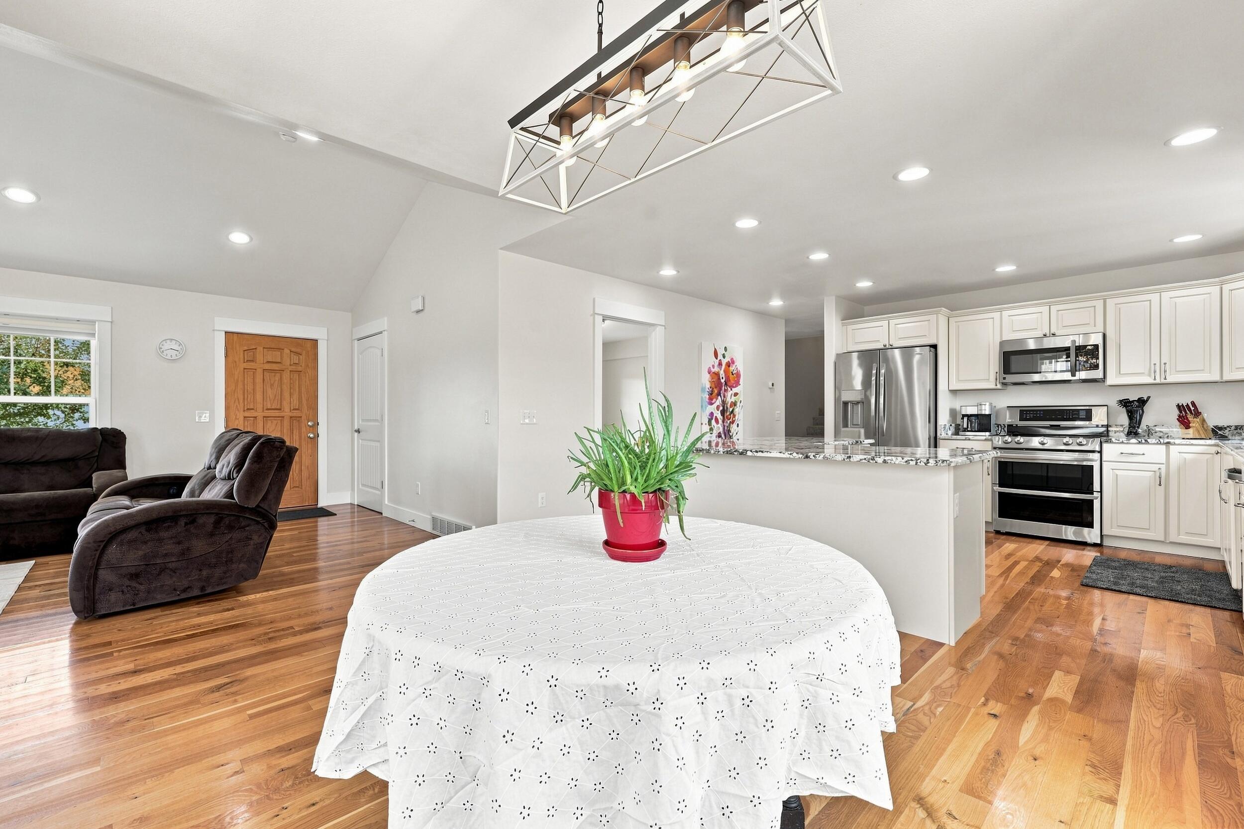 2212 Bruce Mountain Drive