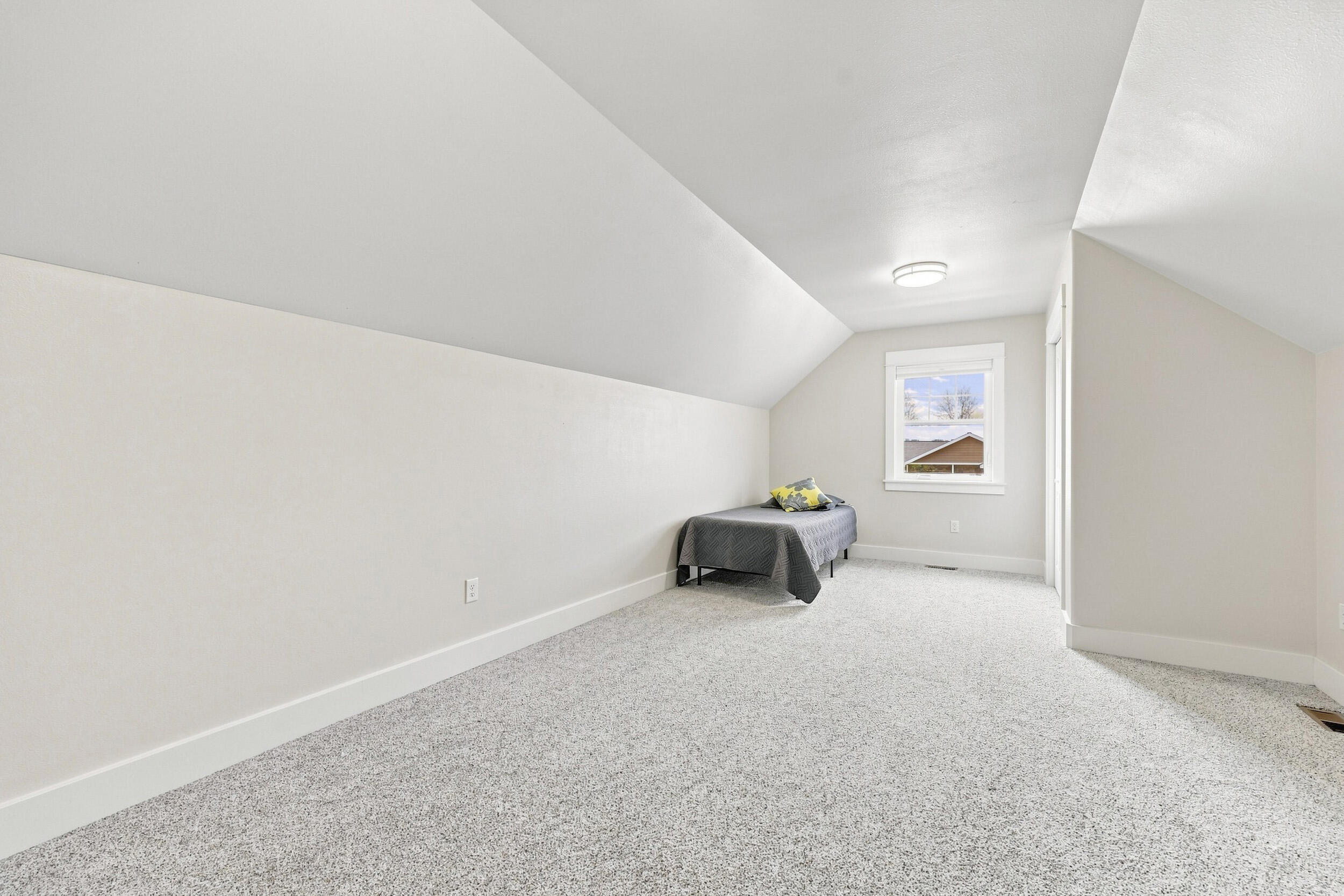 2212 Bruce Mountain Drive