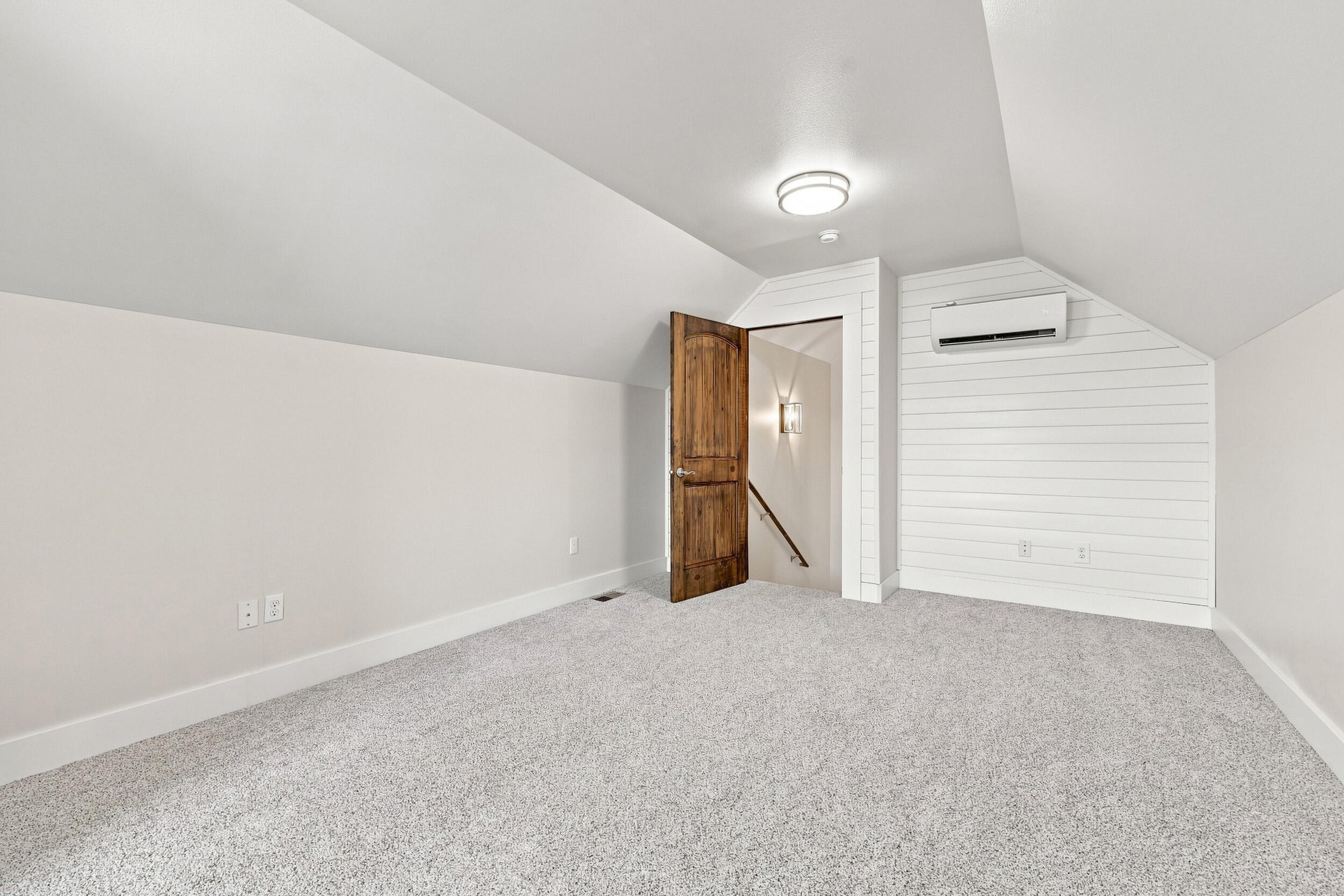 2212 Bruce Mountain Drive
