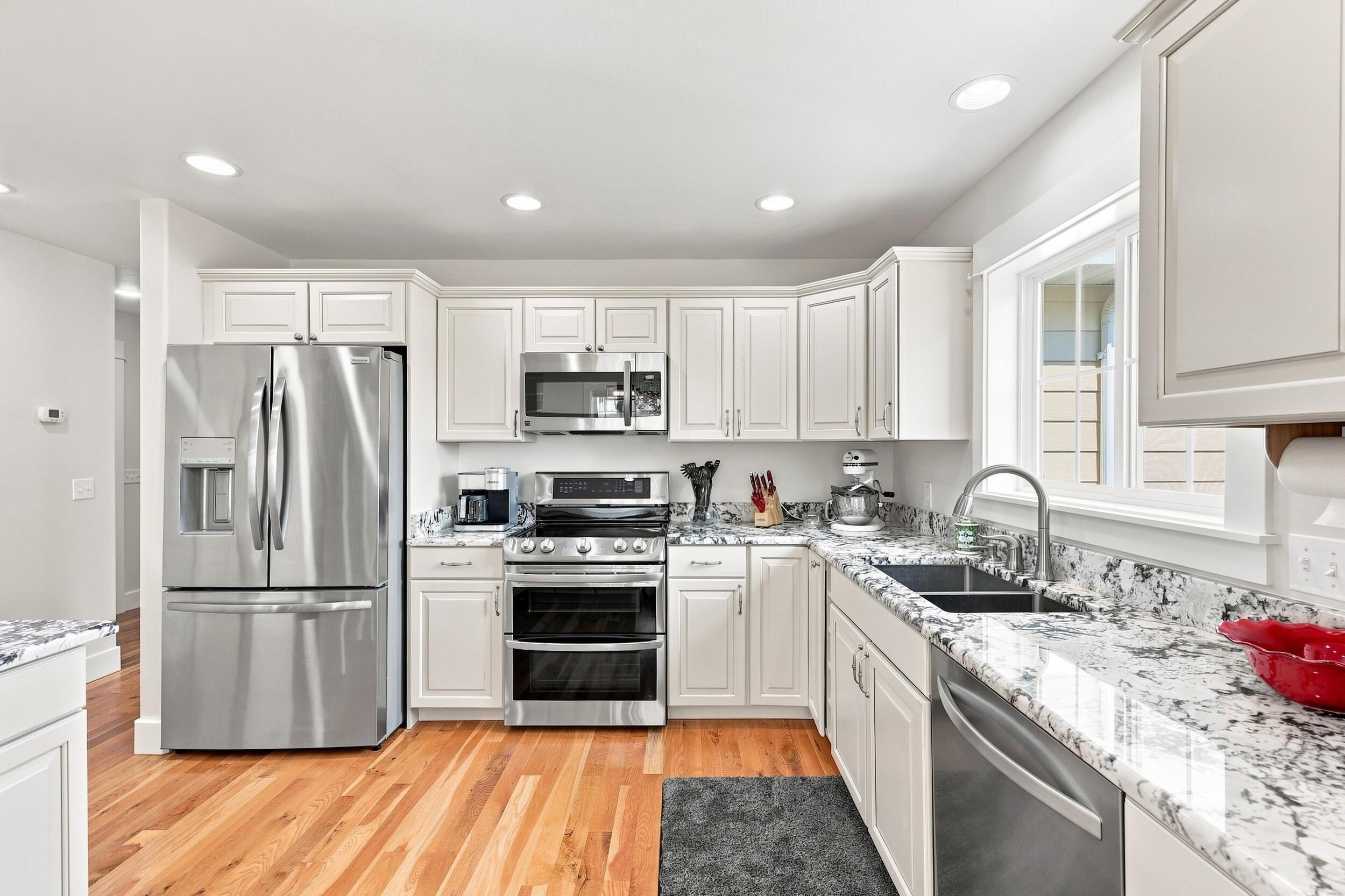 2212 Bruce Mountain Drive