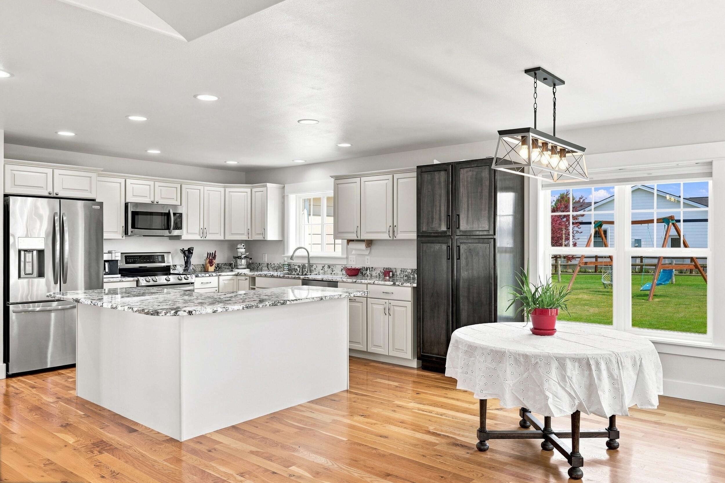 2212 Bruce Mountain Drive